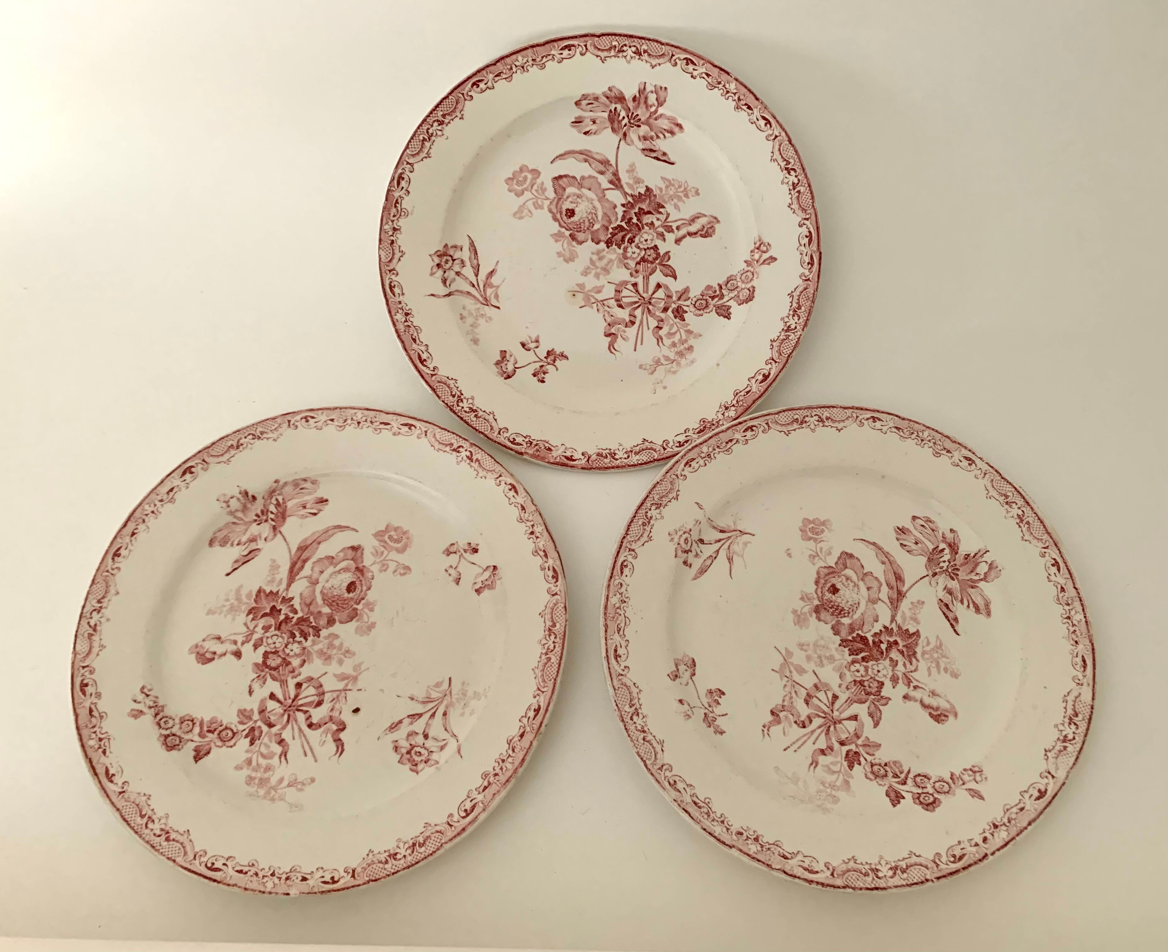 3 plates of Sarreguemines earthenware