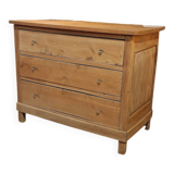 Old chest of drawers