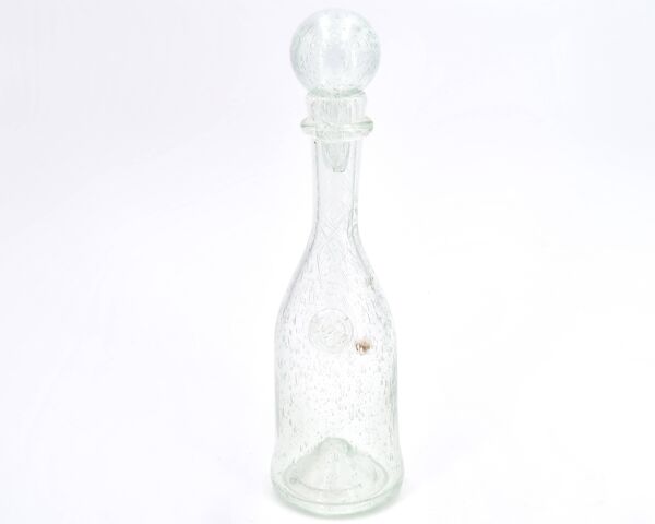 Bouteille carafe en verre bullé transparent de Biot, années 70