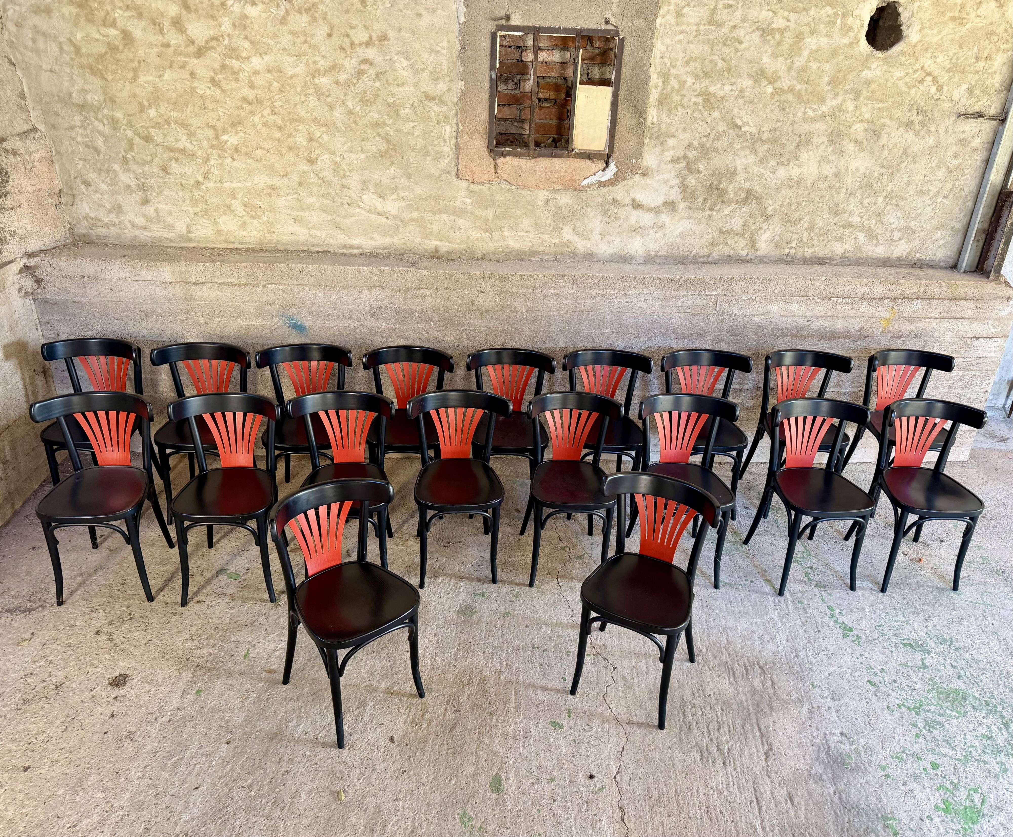 Set of 27 black and red bistro chairs – All wood