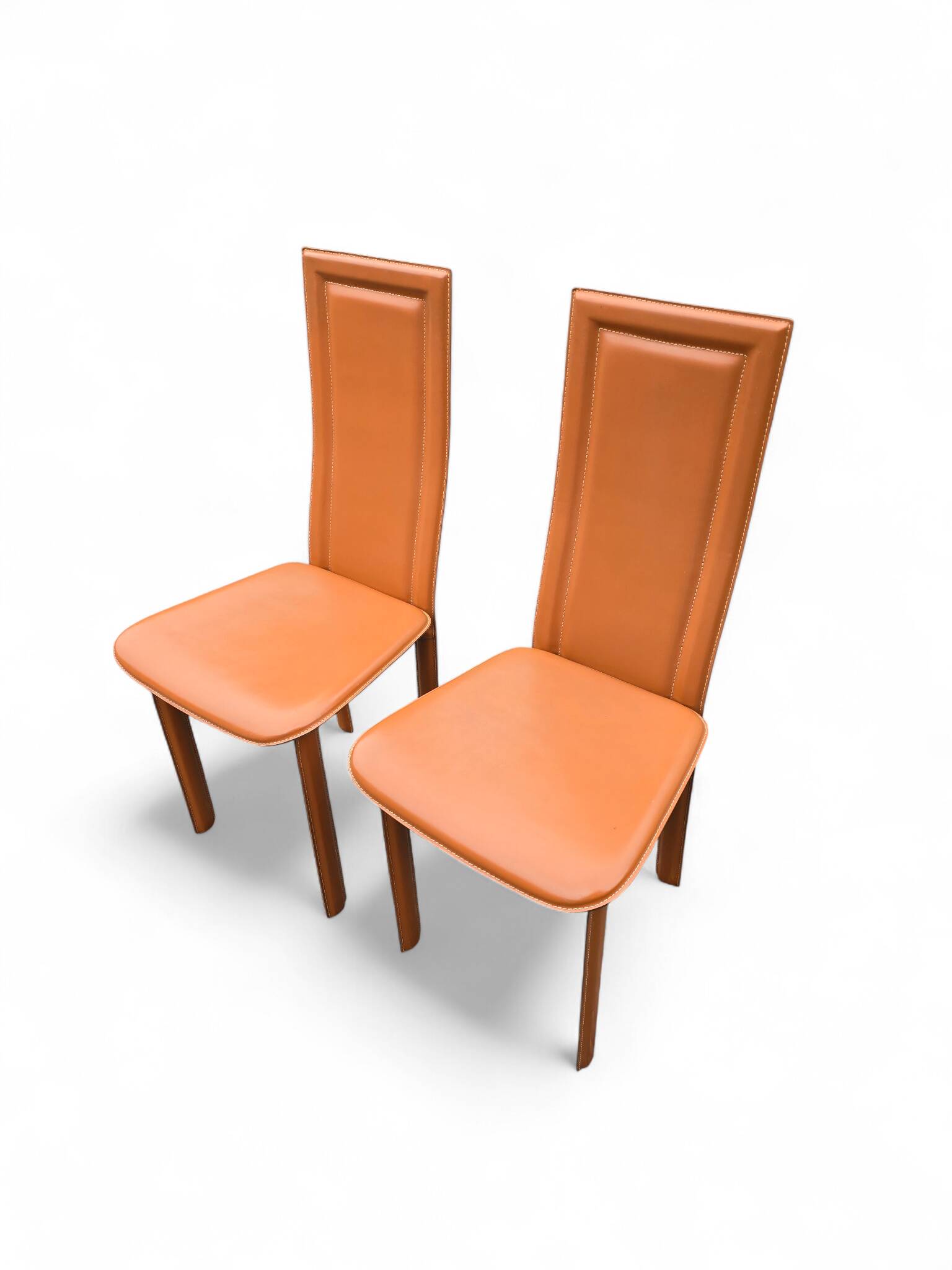 Set of 2 brown leather chairs