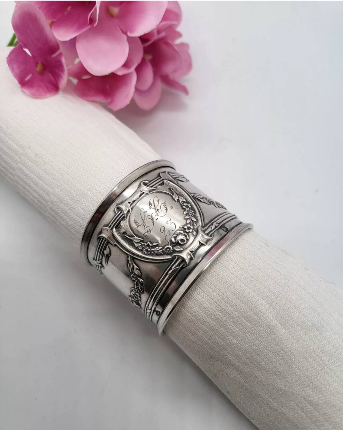 Antique Silver Napkin Ring Hallmarked Minerva Goldsmith Louis Coignet