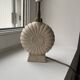 Cracked ceramic shell lamp base