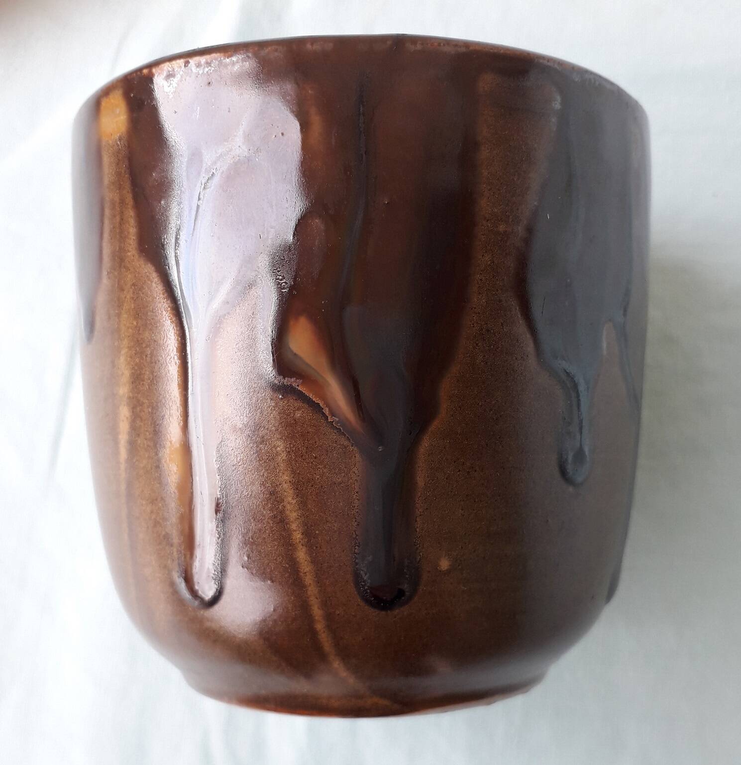 Breugnot stoneware mugs