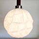 Lampe à suspension vintage, vermoedelijk Peill & Putzler, verre opalin avec relief