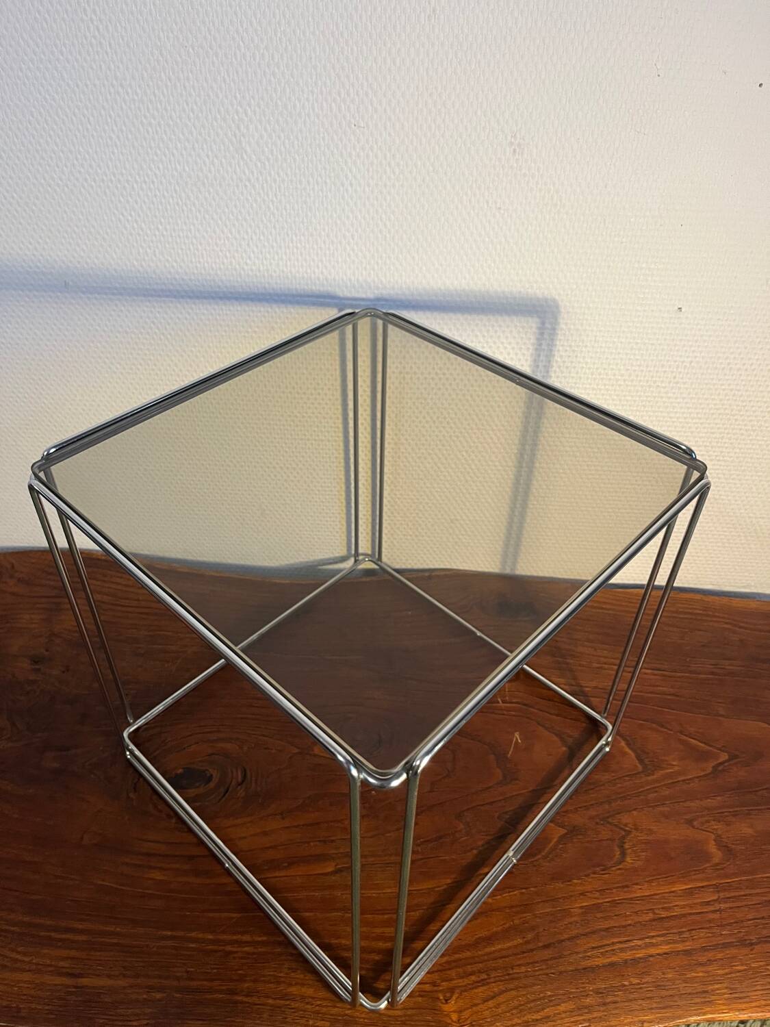 Small coffee table, isosceles side table by Max Sauze