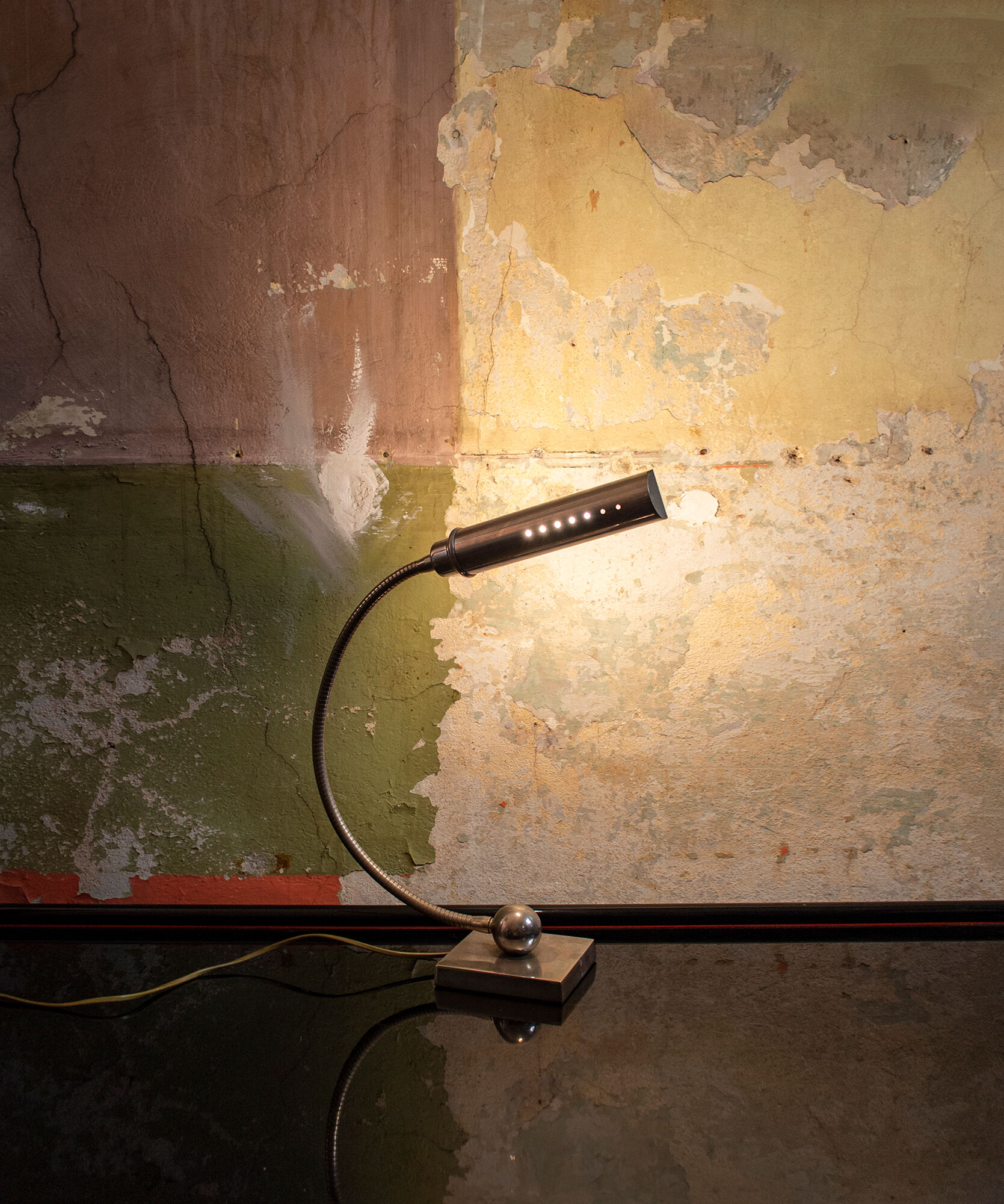 Nickel-plated metal table lamp Italia 70