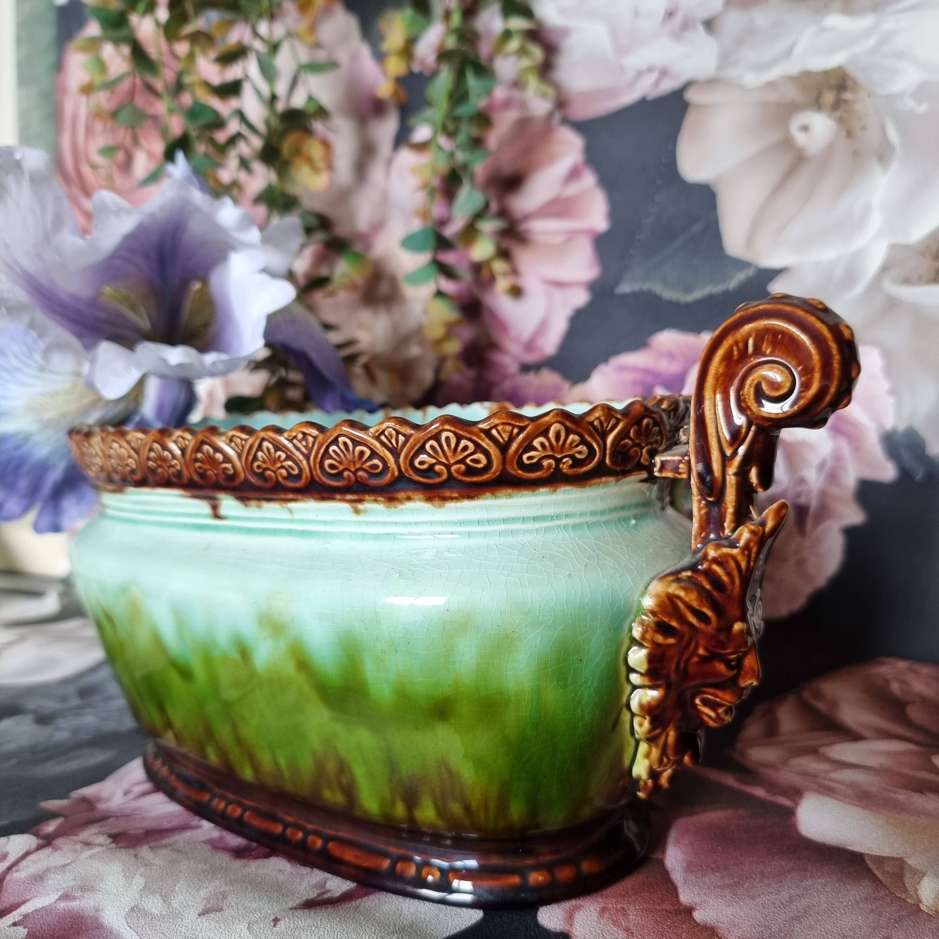 19th century French Art Nouveau planter in barbonite ceramic and m