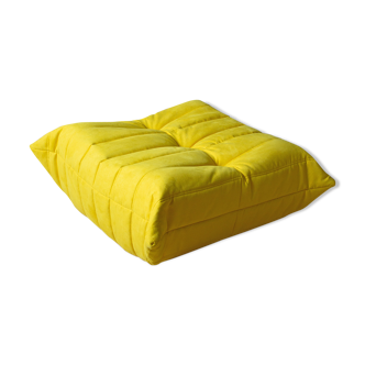 Ottoman Togo in yellow microfibre designed by Michel Ducaroy 1973