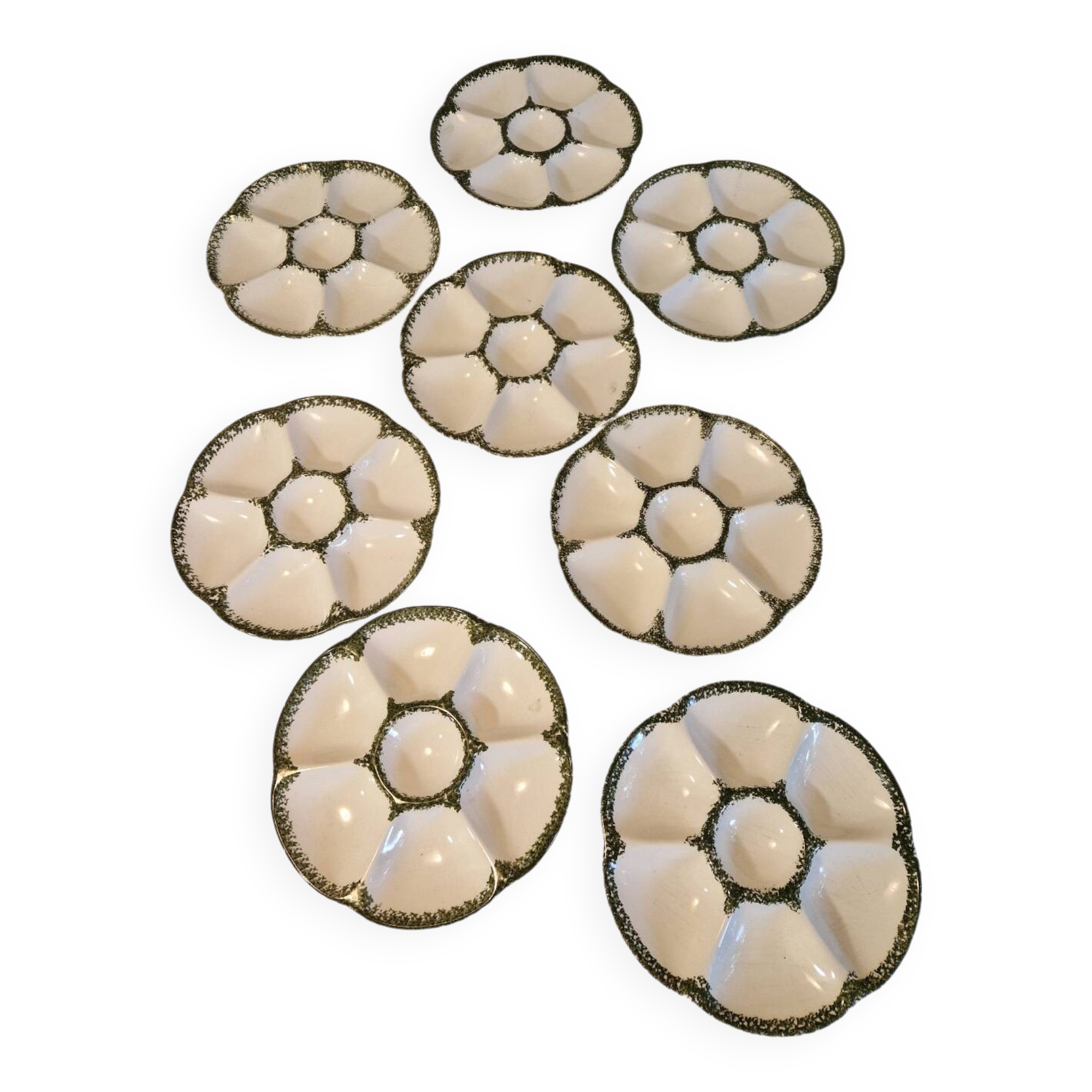 Lot of 8 oyster plates in GIEN France barbotine earthenware stamped