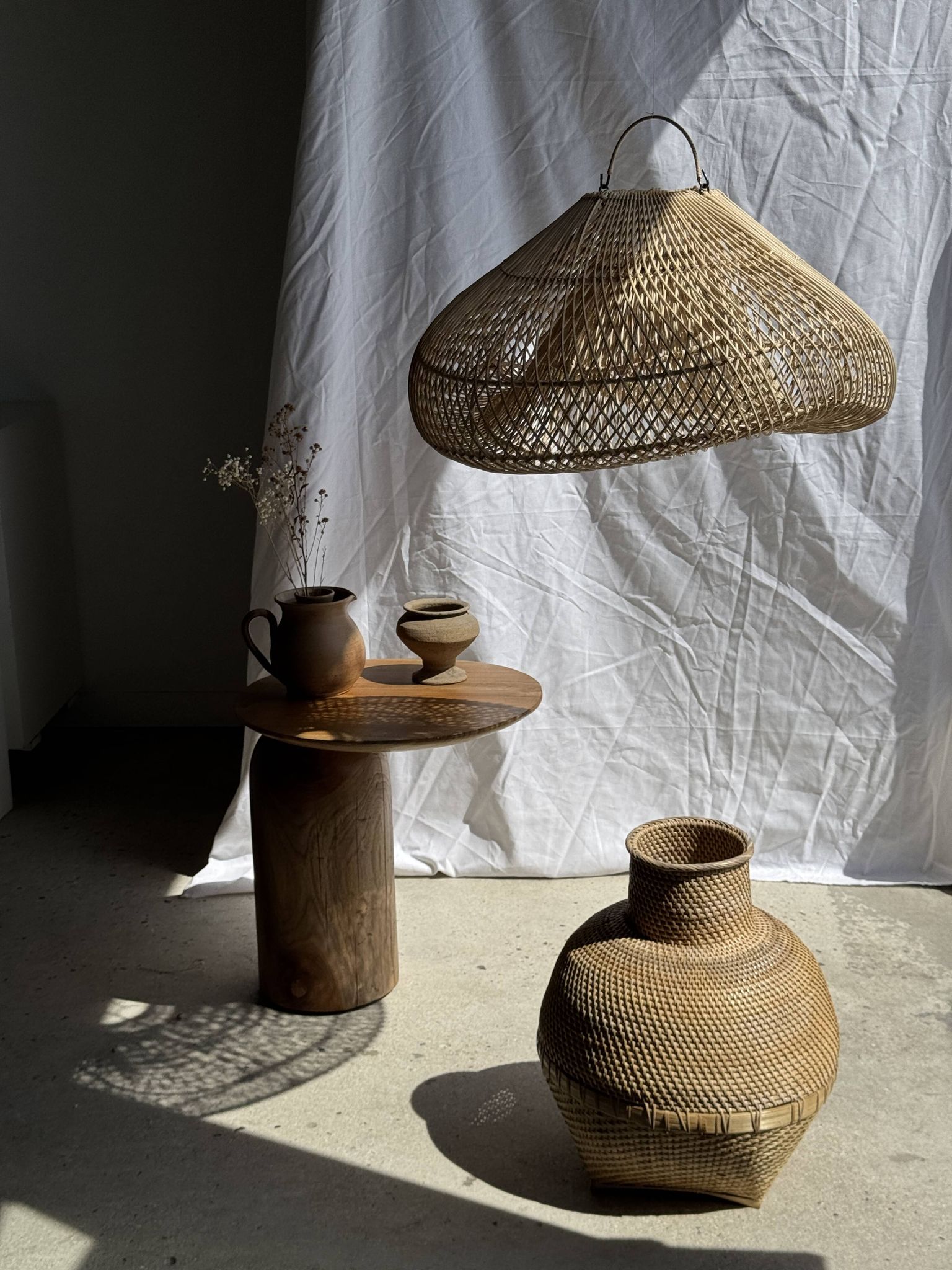 Suspension or rattan lampshade in the shape of a cloud or flattened bubble D60 H35
