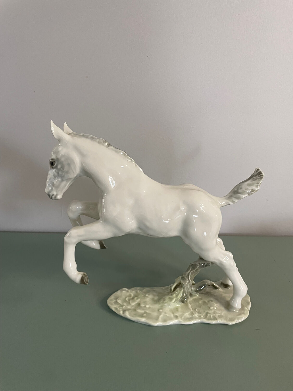 ART DECO FIGURINE HUTSCHENREUTHER POULAIN HORSE PORCELAIN