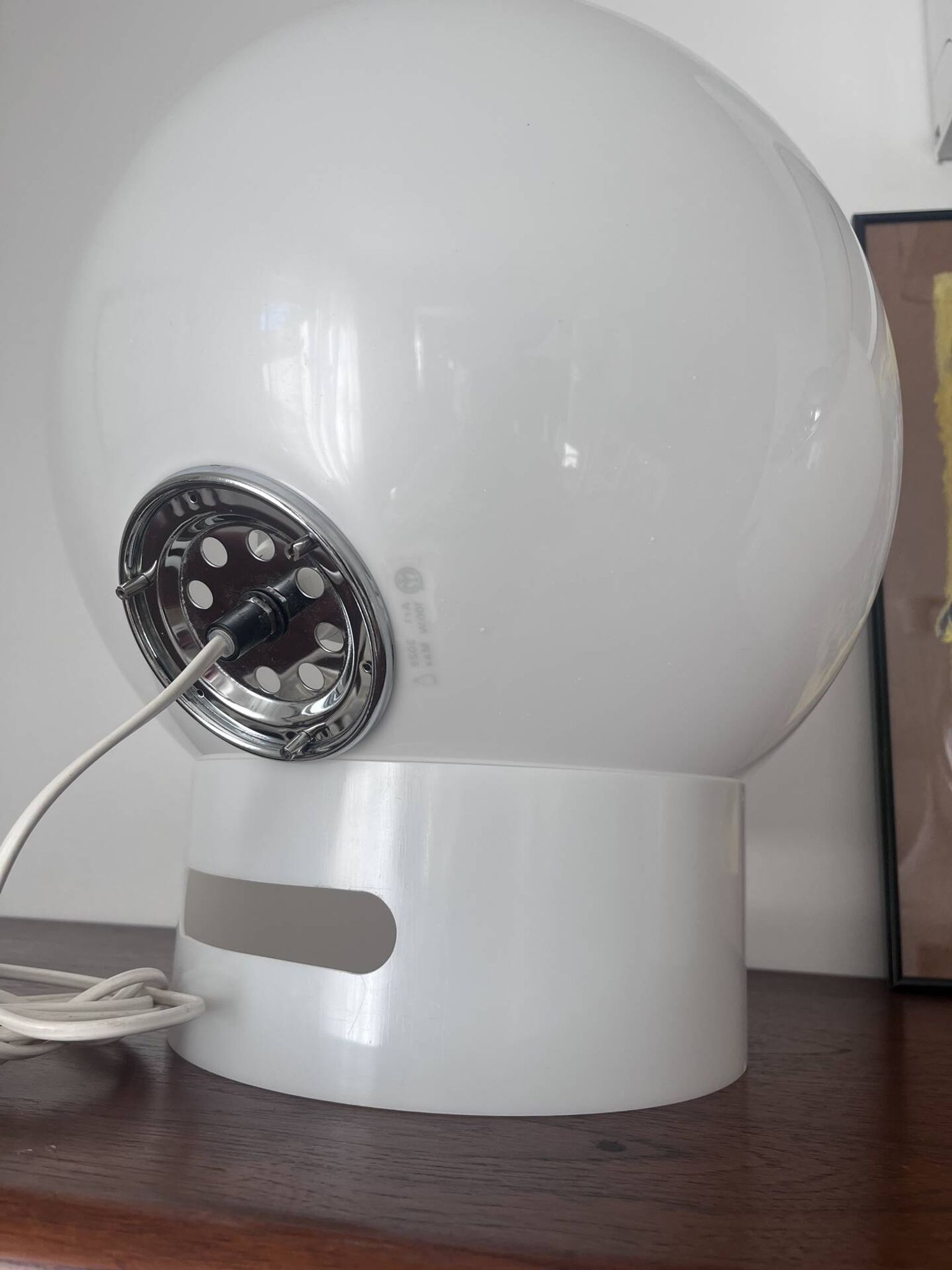 Guzzini Space Age lamp