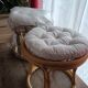 Paire de poufs en rotin et bambou