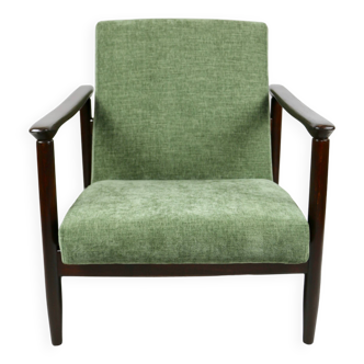 Fauteuil GFM-142 vert olive attribué à Edmund Homa, années 1970