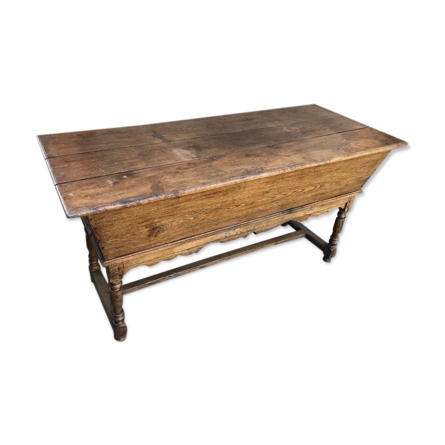 Old maie in solid oak