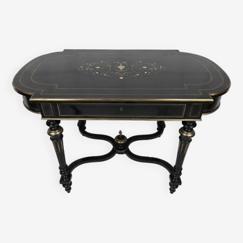 Black lacquered wooden table with central decoration inlaid with brass, Napoleon III
