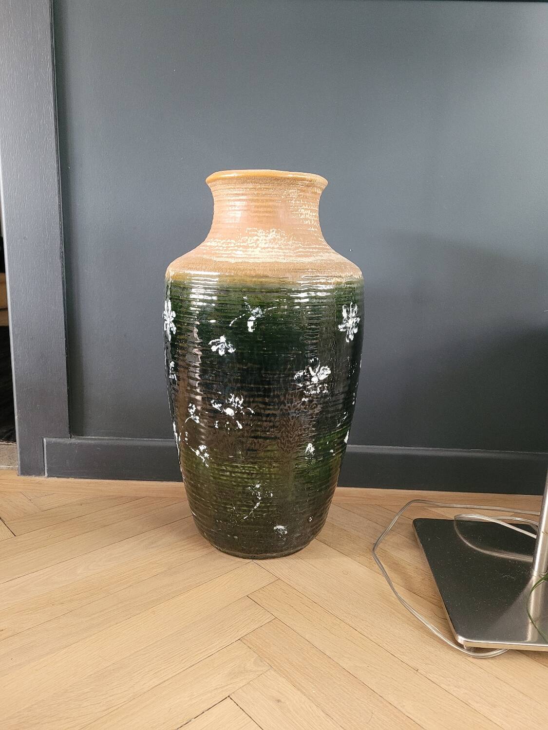Vase de sol West Germany 7901-45 vert à motifs fleurs peints