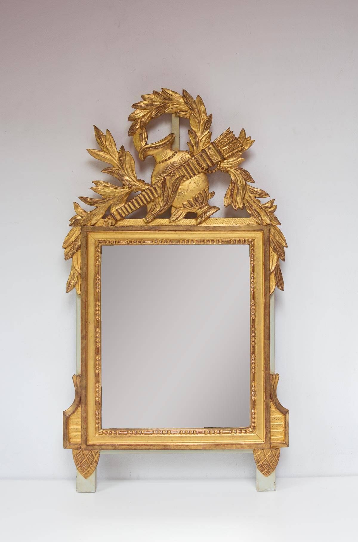 French gold mirror with a Louis XVI style pediment c. 1940/50 (95*54 cm)