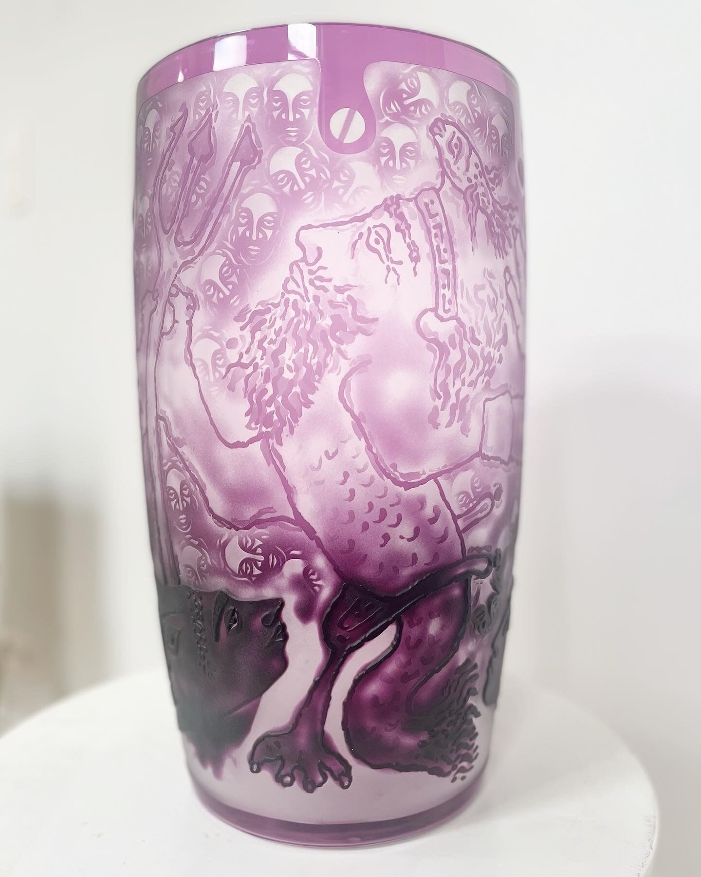 Vase of Edward Leibovitz