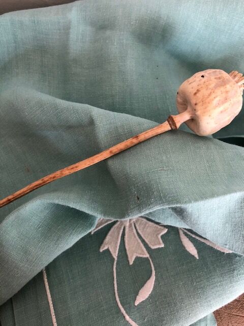 Set of 5 embroidered vintage napkins