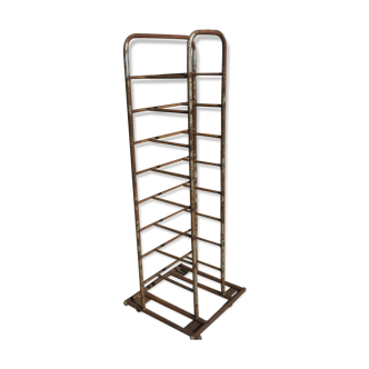 Metal display stand