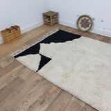 Azilal Vintage Rug 260x150 cm - Minimalist Black and Cream Design