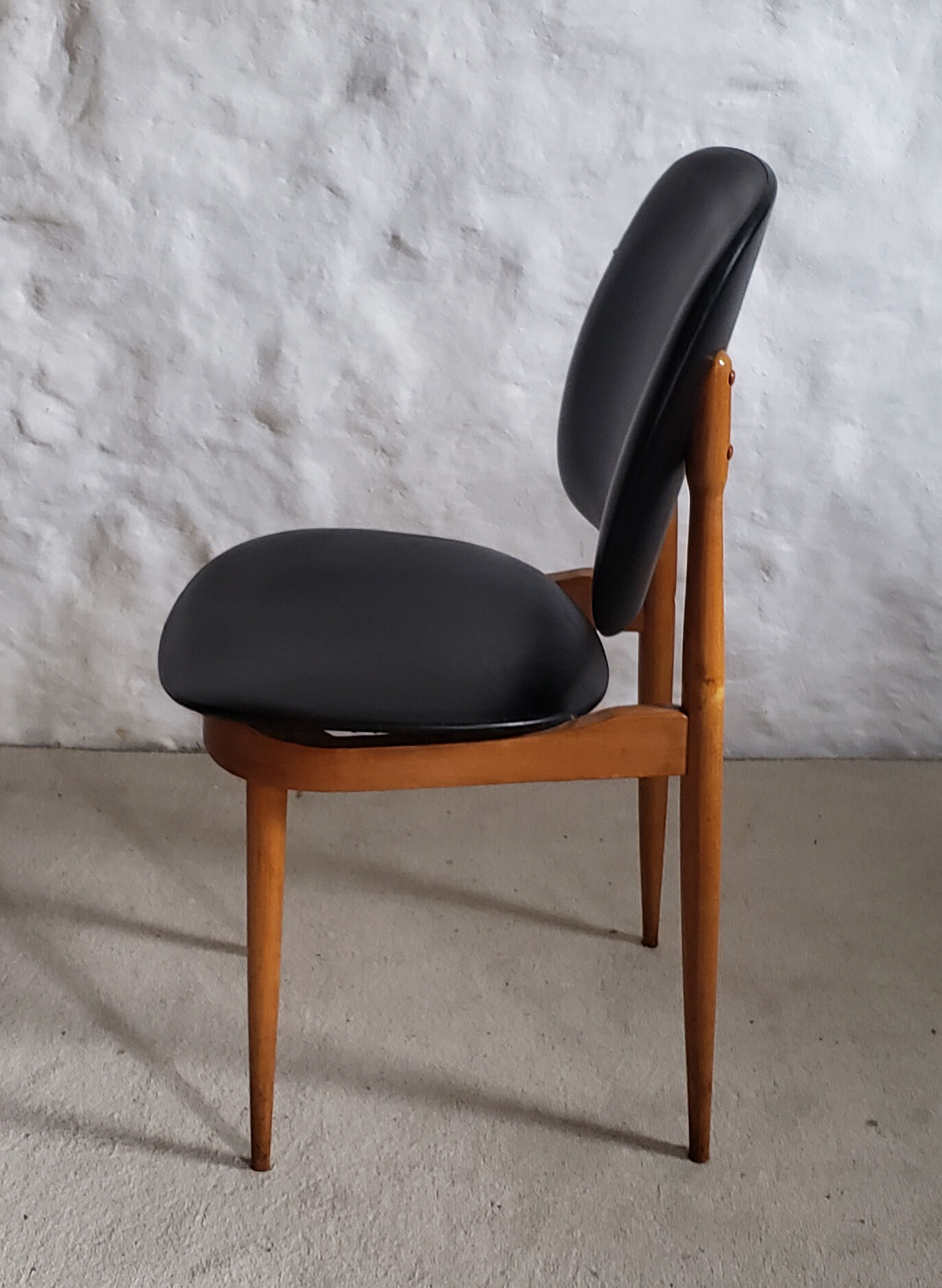 Series of 6 chairs Baumann Pegasus