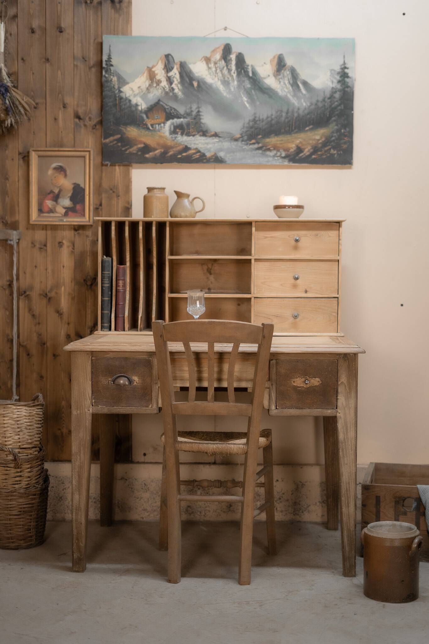 Vinyl record storage cabinet