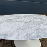 Original oval coffee table Knoll Tulip Eero Saarinen Carrara