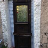 Door coat hat and door parapluise with ice