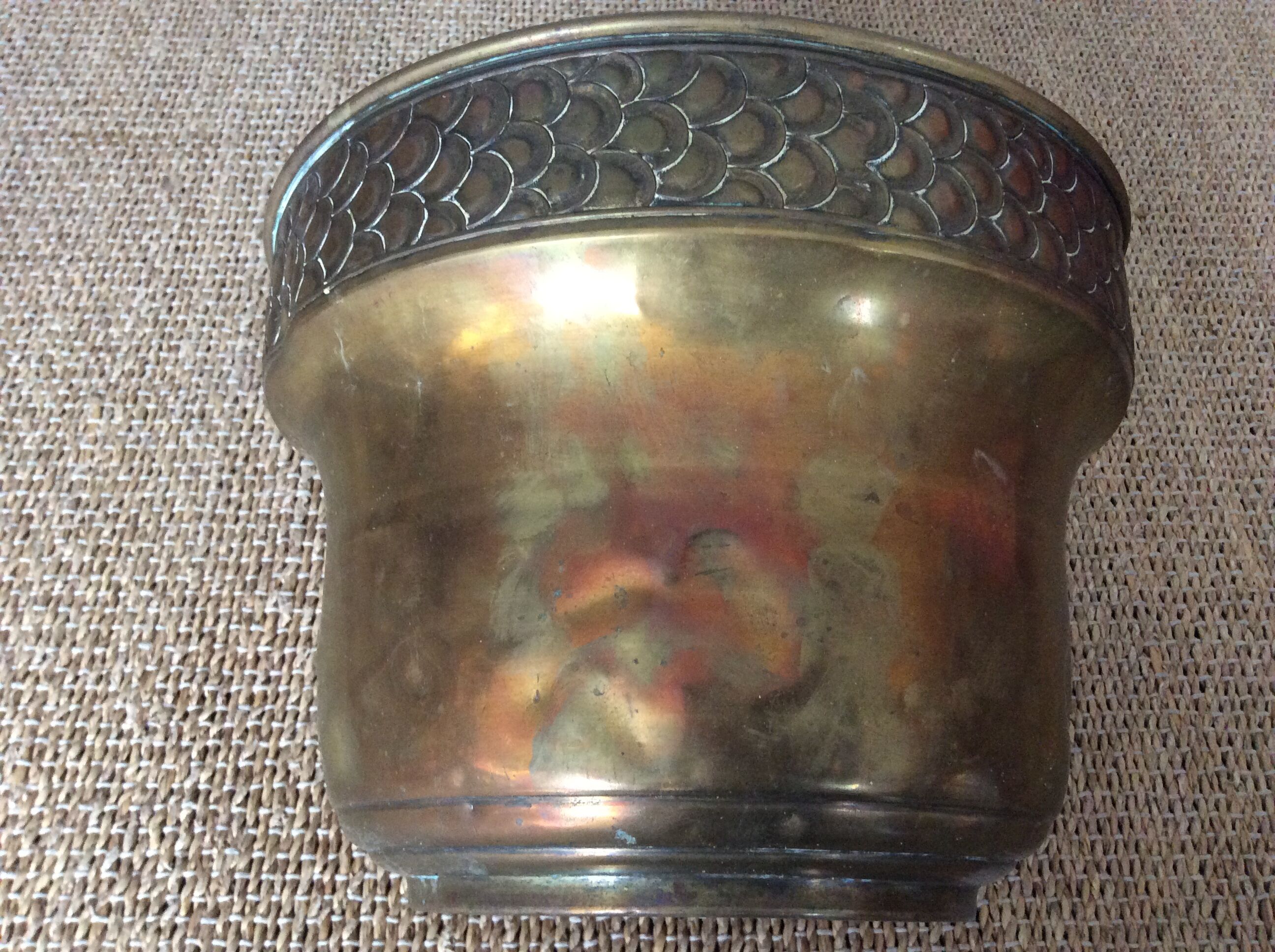 Cache pot en cuivre