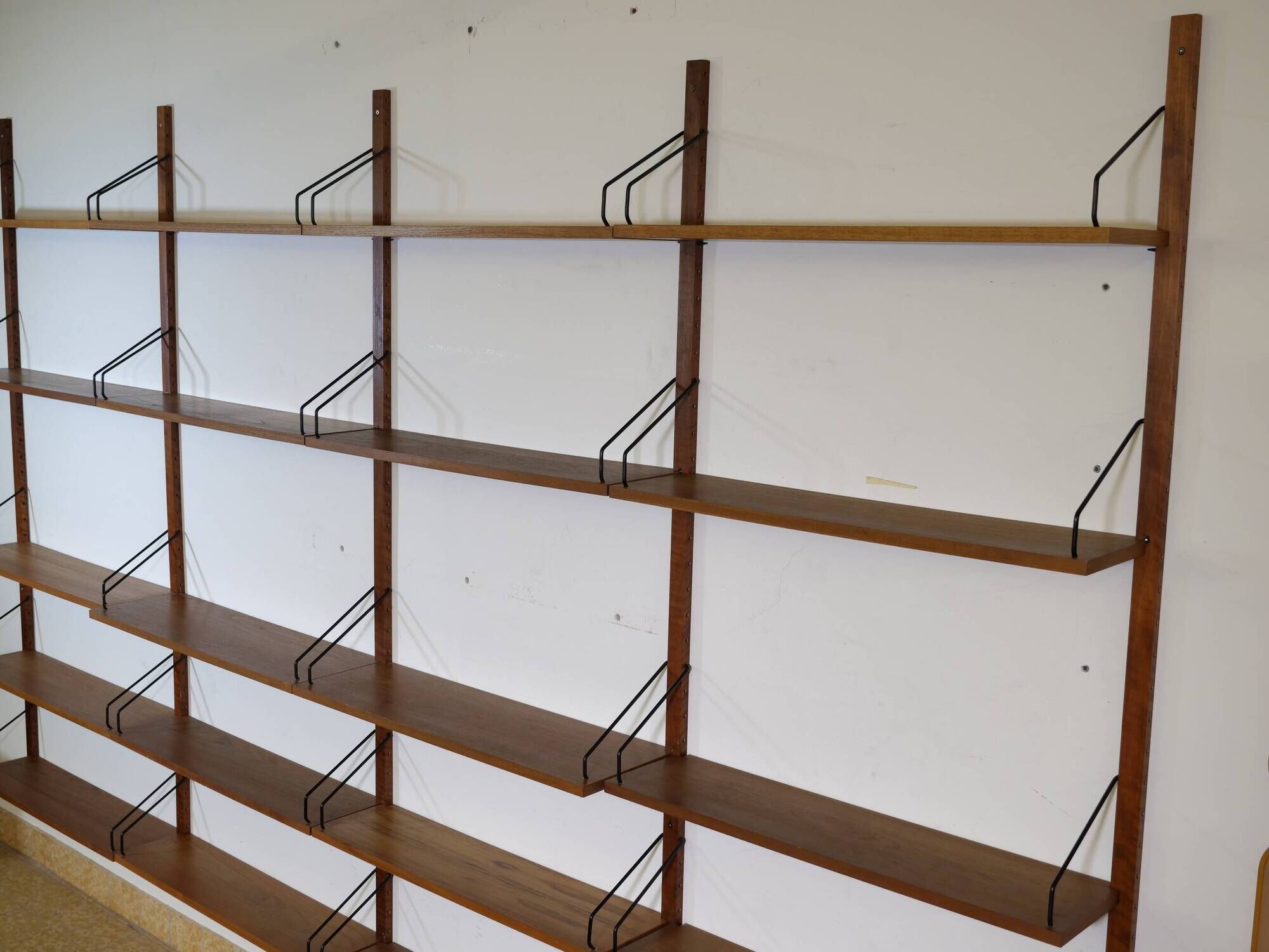 Shelving System in Teak by Poul Cadovius, Royal Model, Set of 25, 1960s