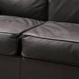 Magnificent high-end sofa Model LC2 by Lecorbusier for Cassina