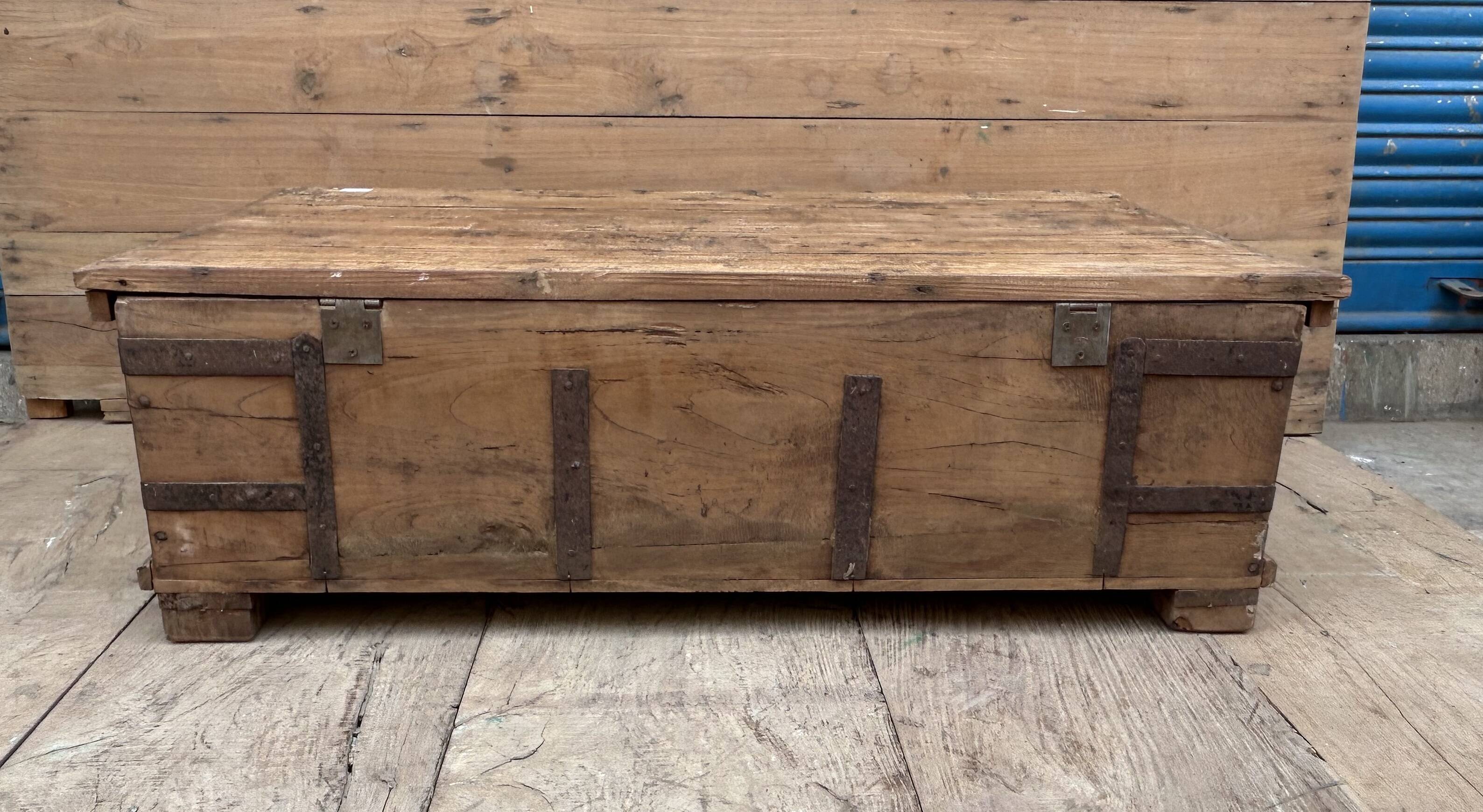 bench - teak chest from Burma with original fittings