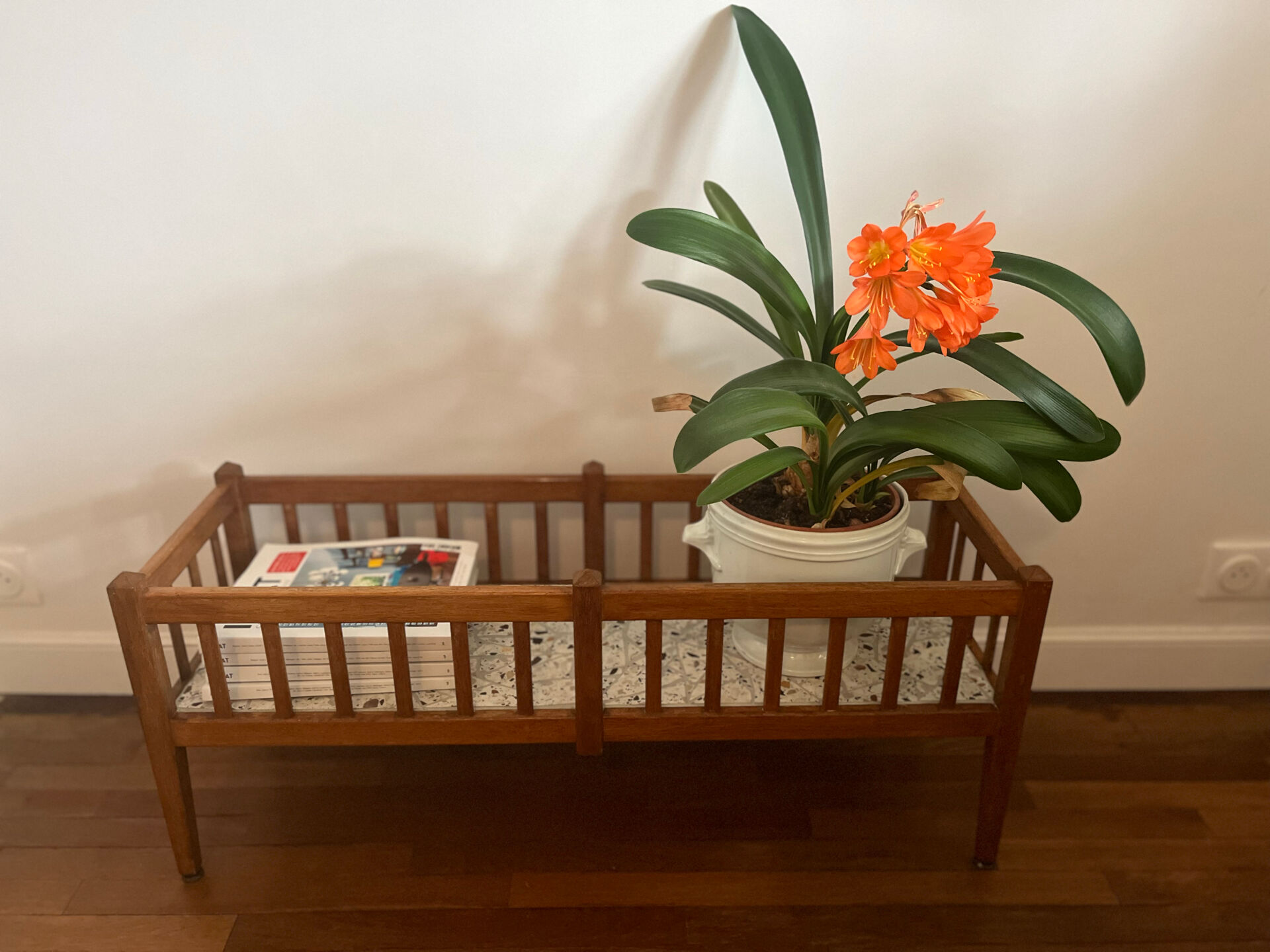 Vintage planter from the 70s.