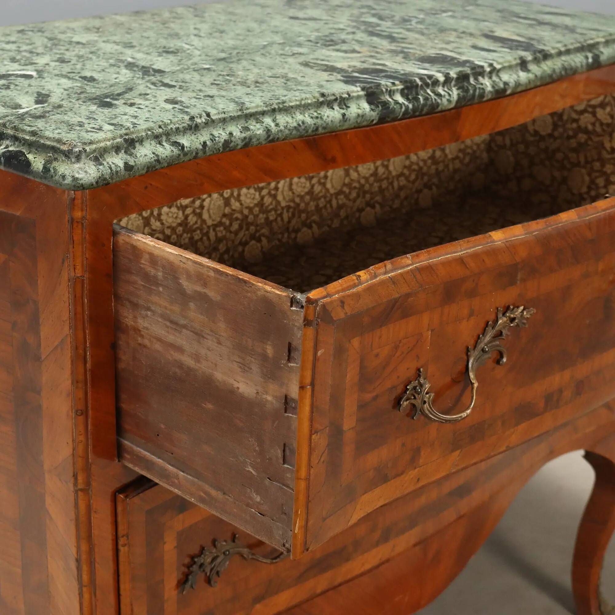 Antique baroque walnut commode, Italy, 18th century