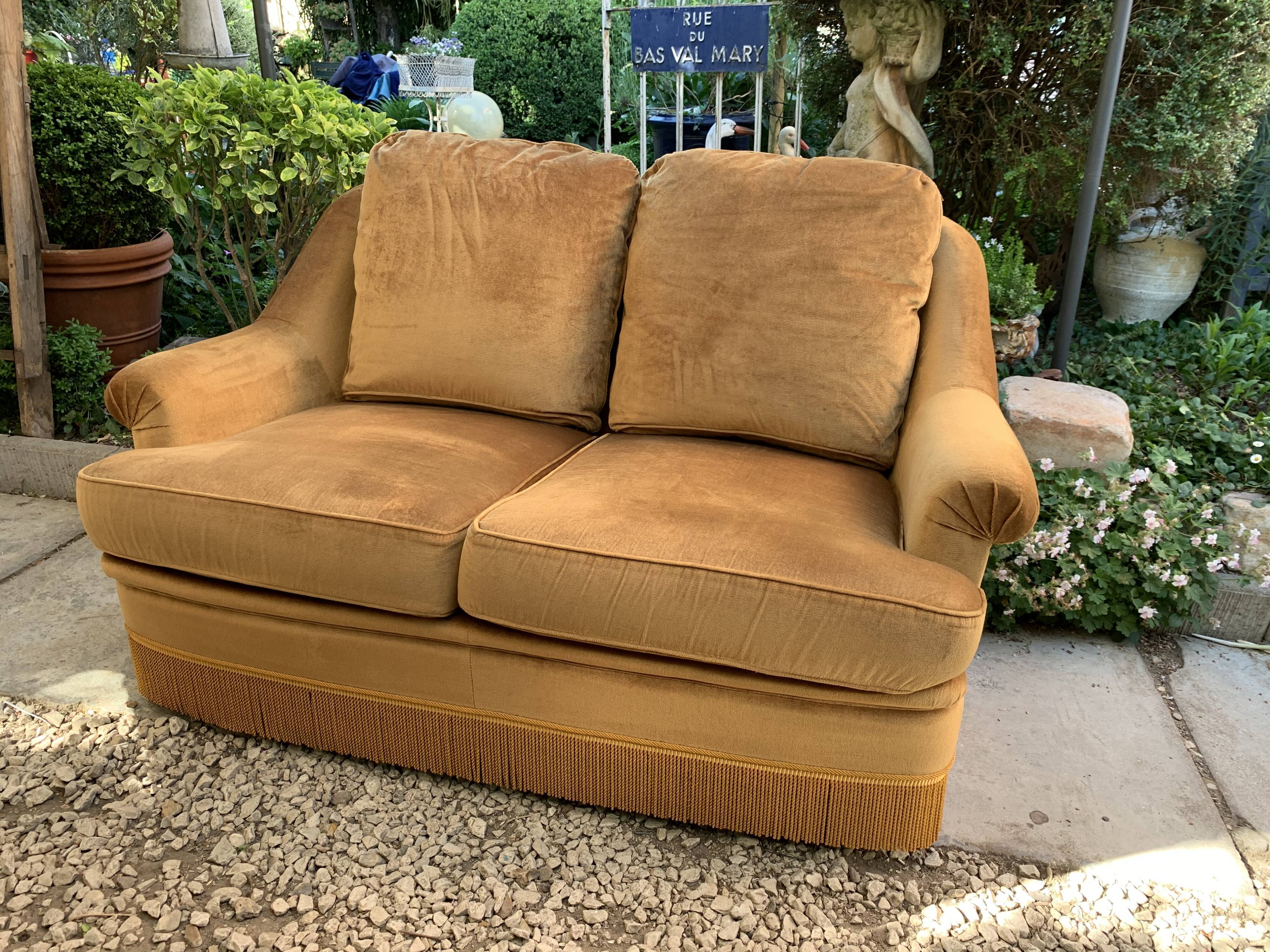 Golden velvet toad sofa