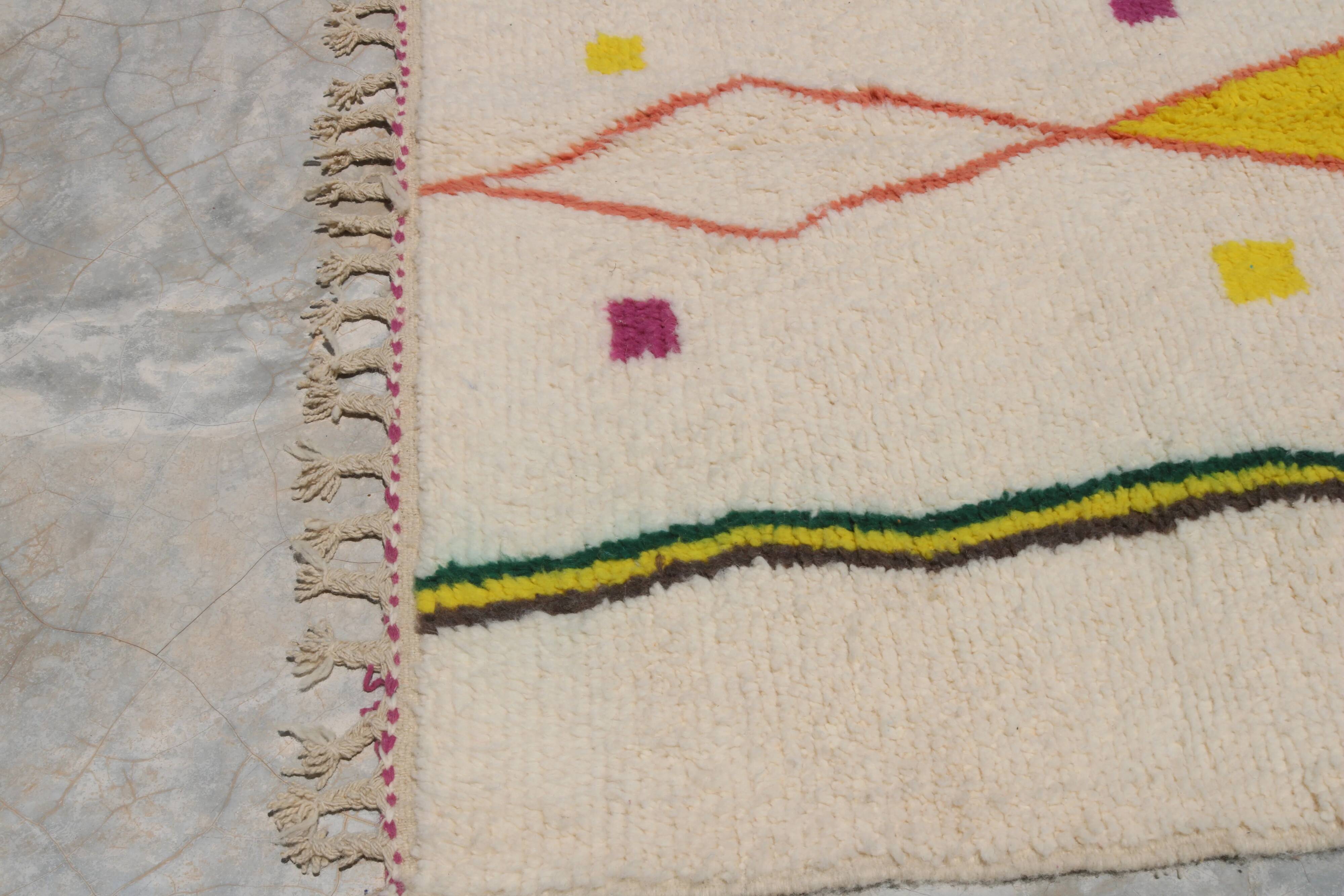 Handmade Azilal rug, 230 x 155 cm, AZ823