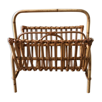 Rattan magazine door
