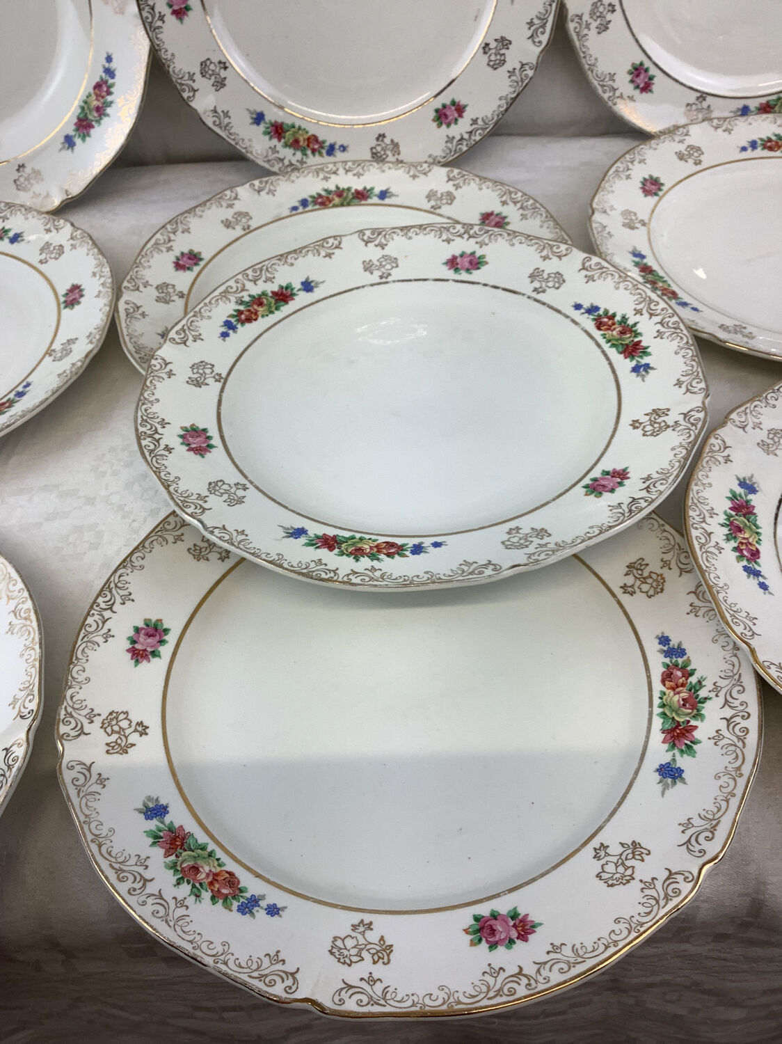 10 vintage hollow plates made in france