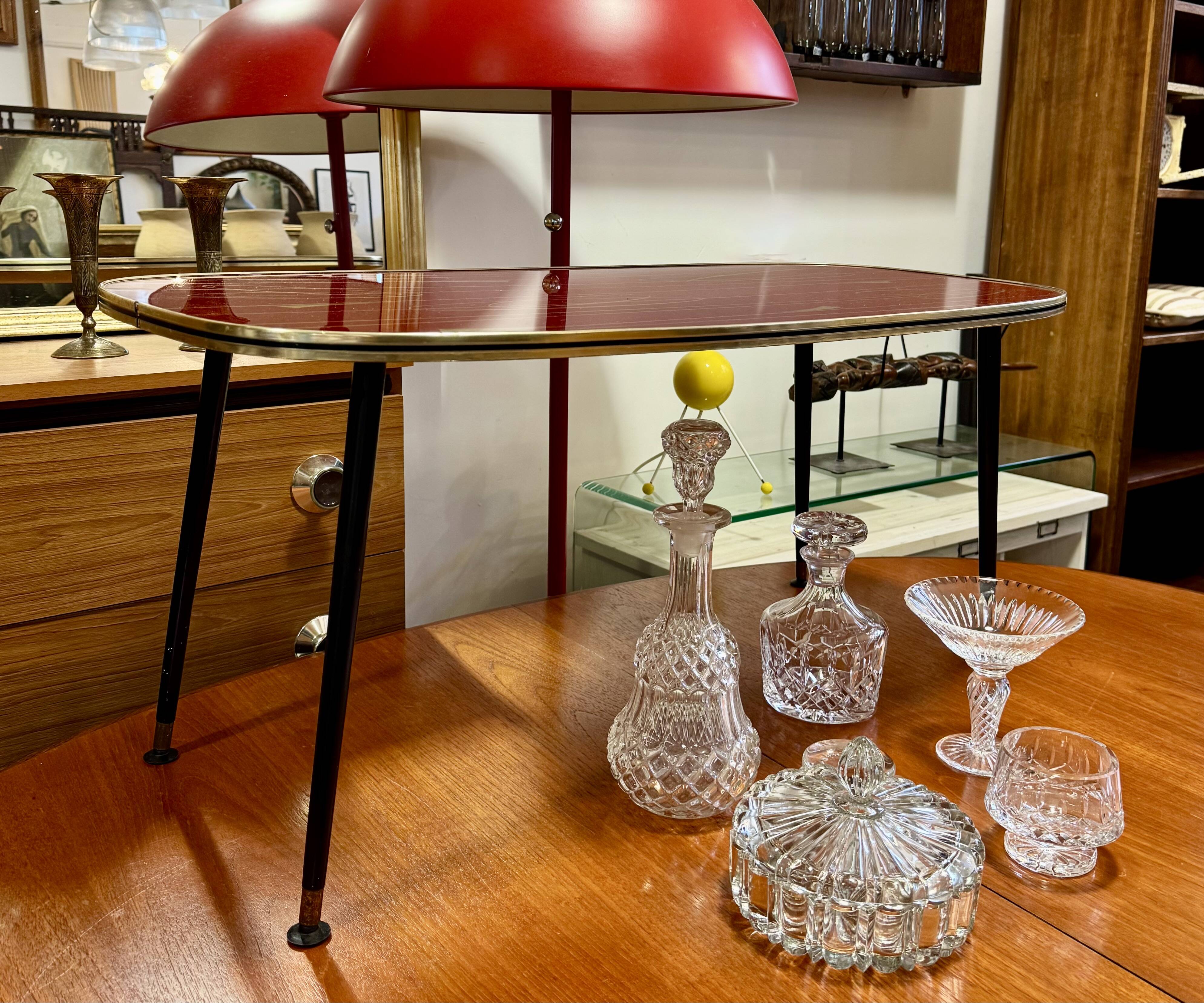 Table basse vintage avec pieds Dansette