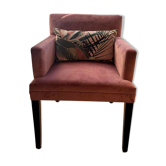 NV Gallery armchair in old rose velvet and its Calligaris cushion.