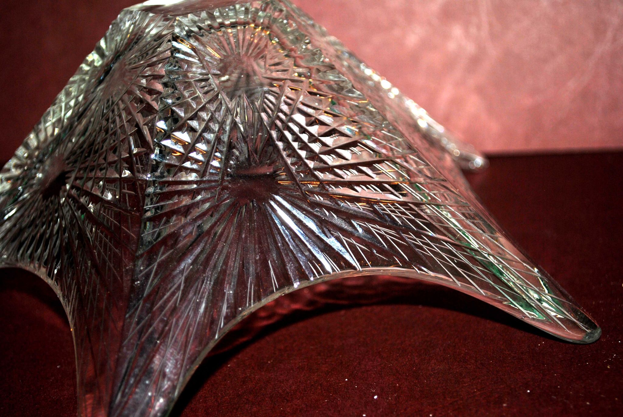 Empty-pocket star in cut crystal Saint-Louis