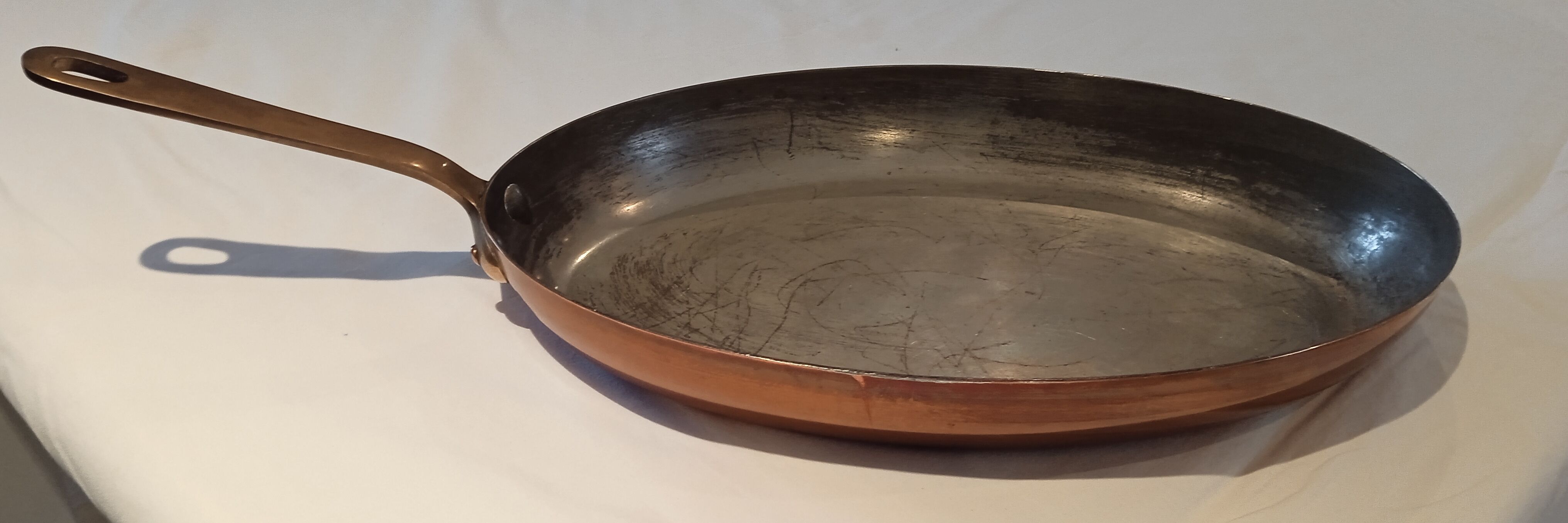 Copper fish pan