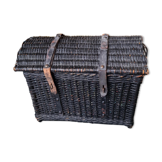 Small black wicker trunk