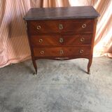 Petite commode style Louis XVI