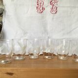 Set of 6 glasses with white leaf decor and gold rim