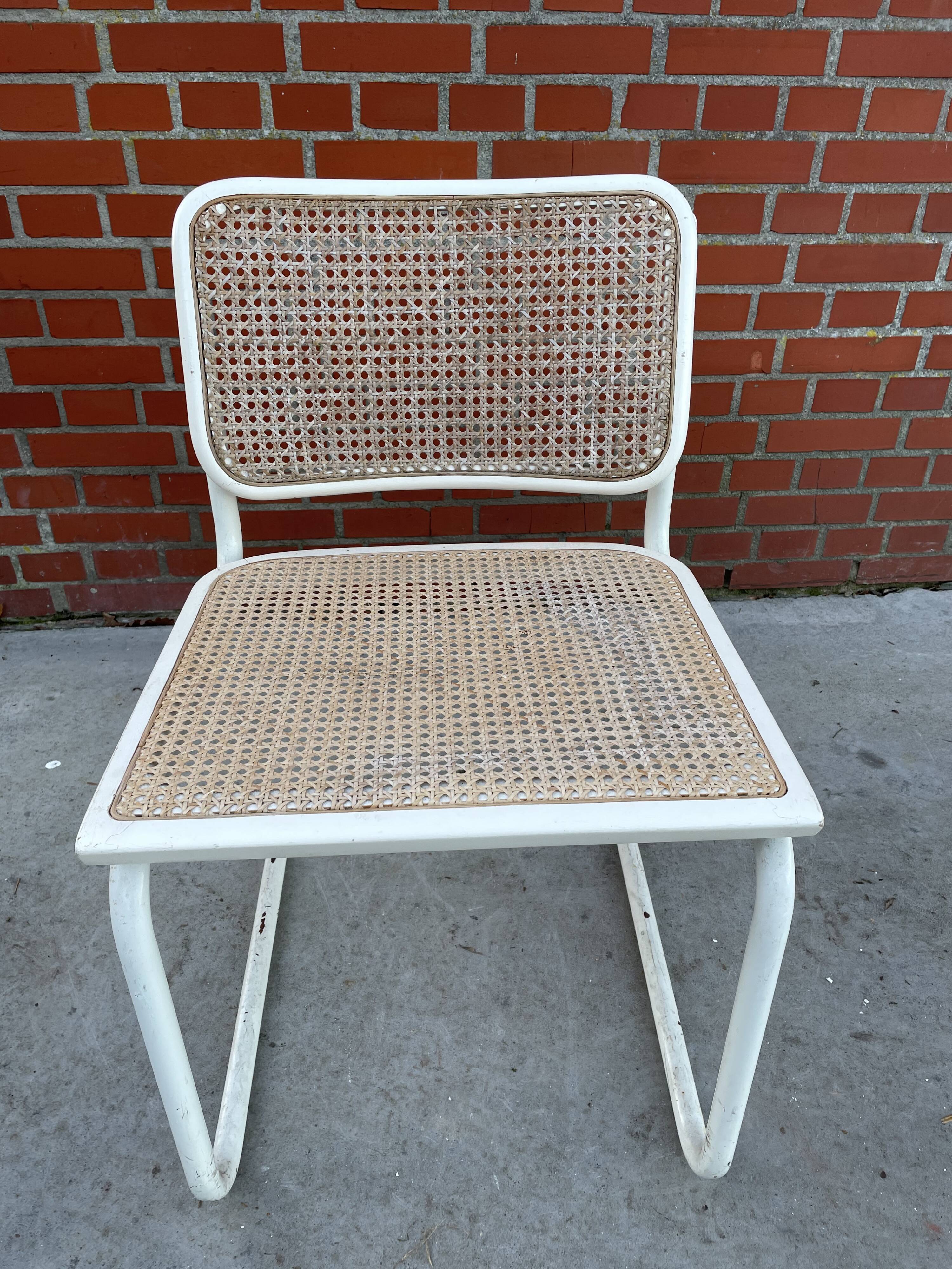 Cesca design chair b32 model white
