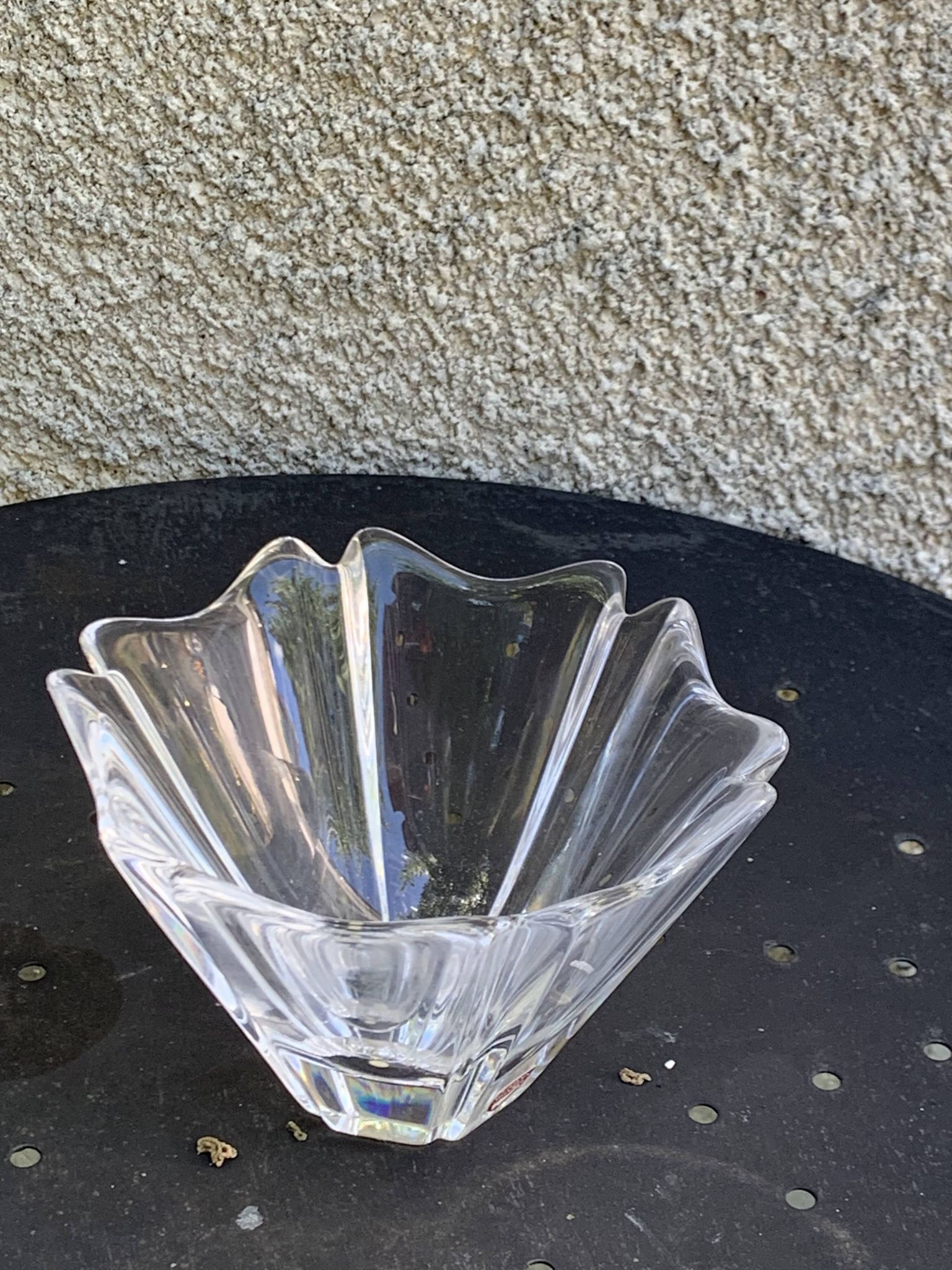 Crystal bowl in the shape of flowers, vintage Orrefors Sweden design